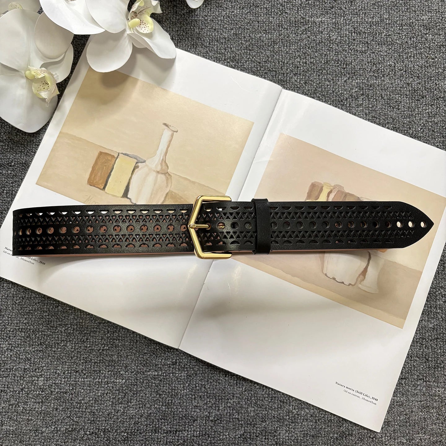 Bohemian style hollow cowhide belt, women's genuine leather, copper buckle, needle buckle texture, waist seal, wide belt
